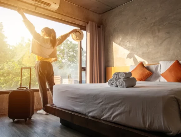 Tips for Women Traveling Solo, From Dining Out to Hotel Safety